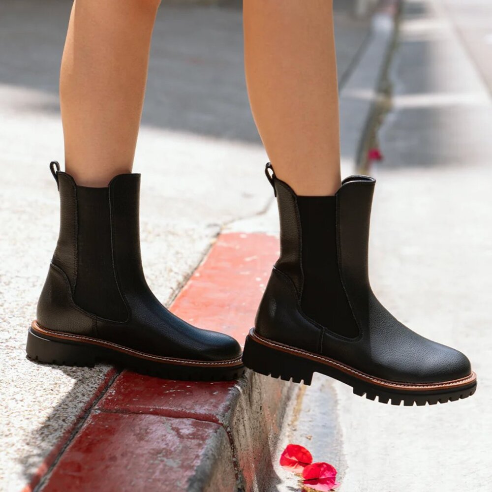 Mia Fala Water Resistant Leather Chelsea Boots (Size 8)